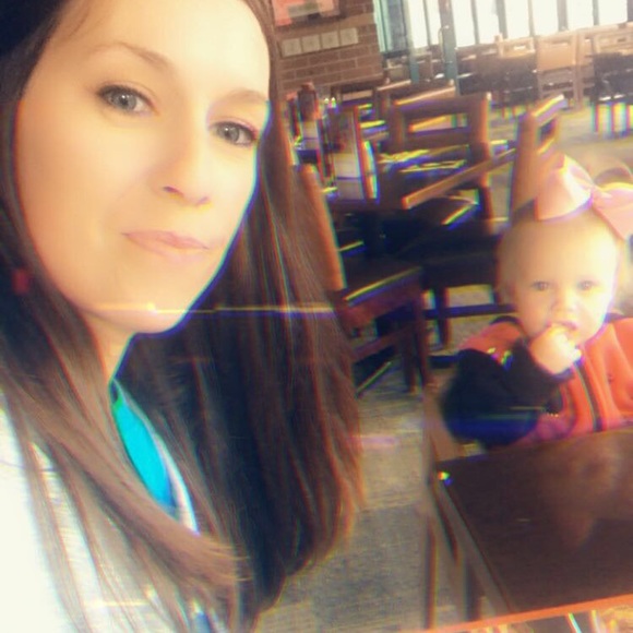 Meet your Posher, Wanda - Picture 1 of 1